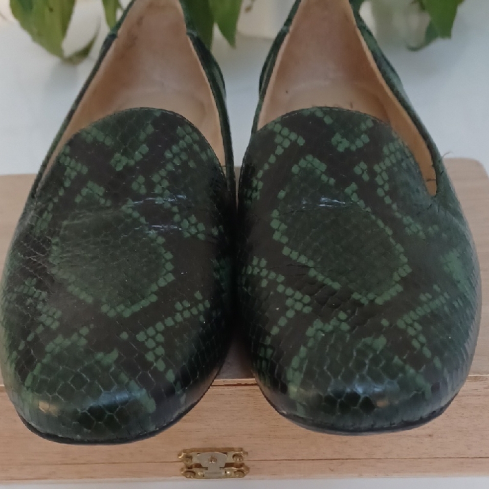 Naturalizer Emerald Snake Pattern Slip-On Loafers - Picture 4 of 10